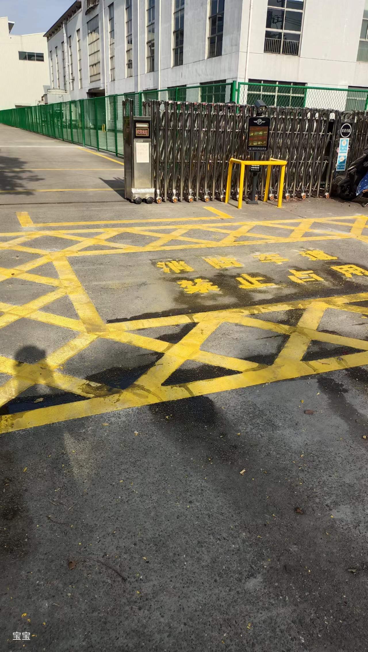 怀来马路划线